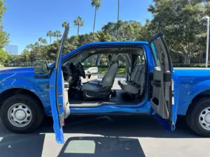2016 Ford F-150 XL SuperCab - interior detail